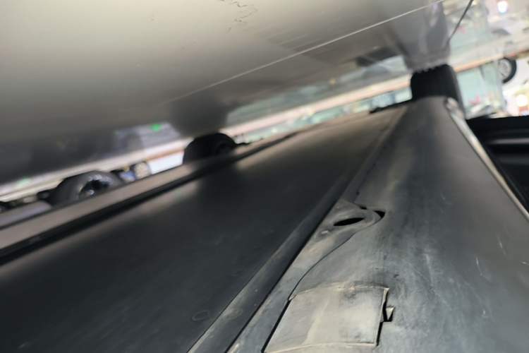 Used Tesla Model 3 2023 Rear-Wheel-Drive Version Left Side Sill
