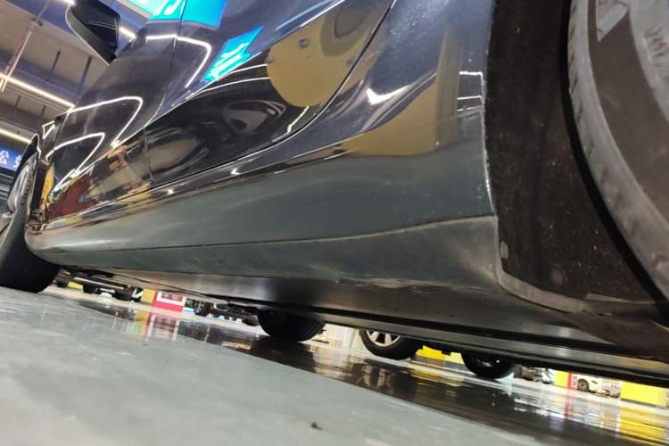 Used Tesla Model 3 2023 Rear-Wheel-Drive Version Left Side Sill