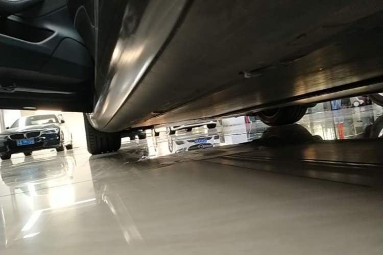 Used Tesla Model 3 2023 Rear-Wheel-Drive Version Left Side Sill