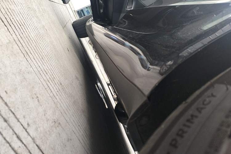 Used Tesla Model 3 2023 Rear-Wheel-Drive Version Left Side Sill