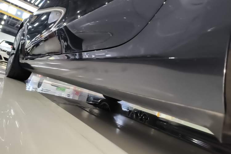 Used Tesla Model 3 2023 Rear-Wheel-Drive Version Left Side Sill