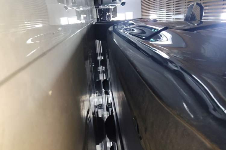 Used Tesla Model 3 2023 Rear-Wheel-Drive Version Left Side Sill