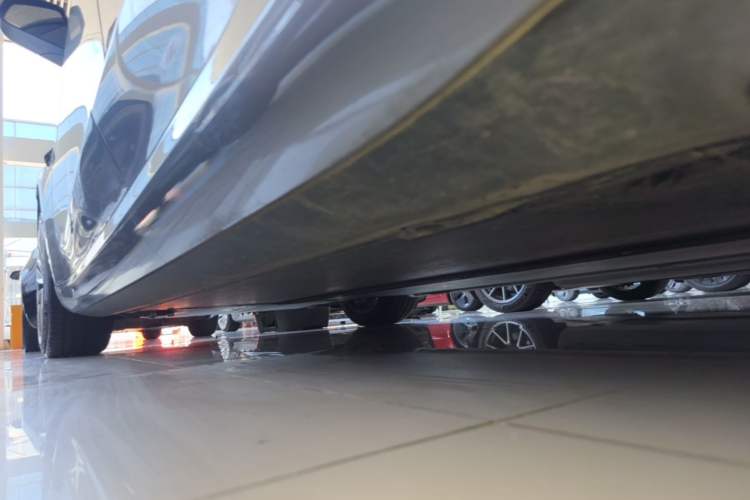 Used Tesla Model 3 2023 Rear-Wheel-Drive Version Left Side Sill