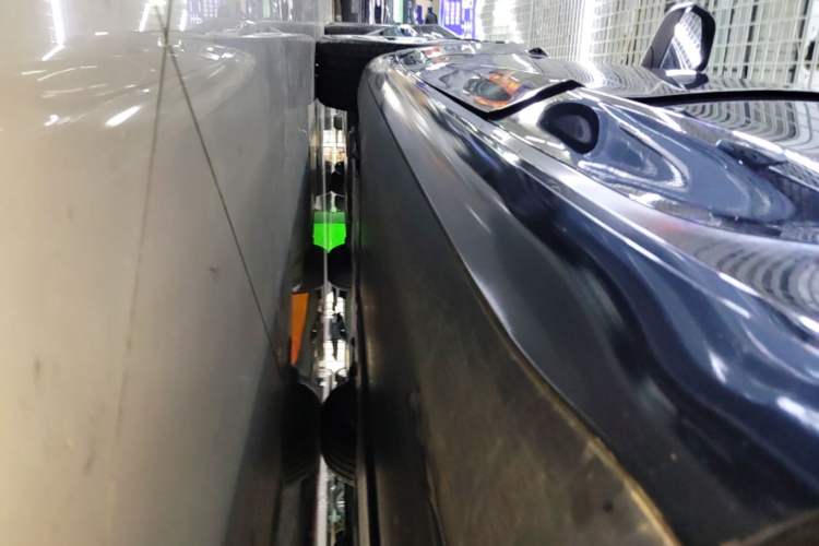Used Tesla Model 3 2023 Rear-Wheel-Drive Version Left Side Sill