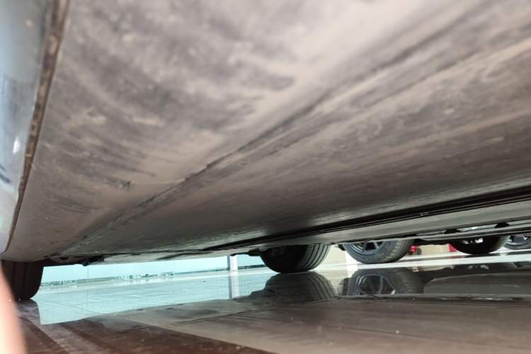 Used Tesla Model 3 2023 Rear-Wheel-Drive Version Left Side Sill