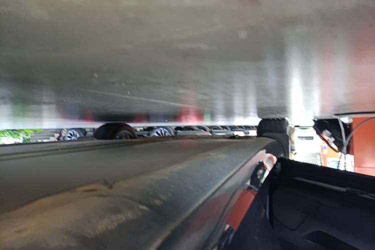 Used Tesla Model 3 2023 Rear-Wheel-Drive Version Left Side Sill