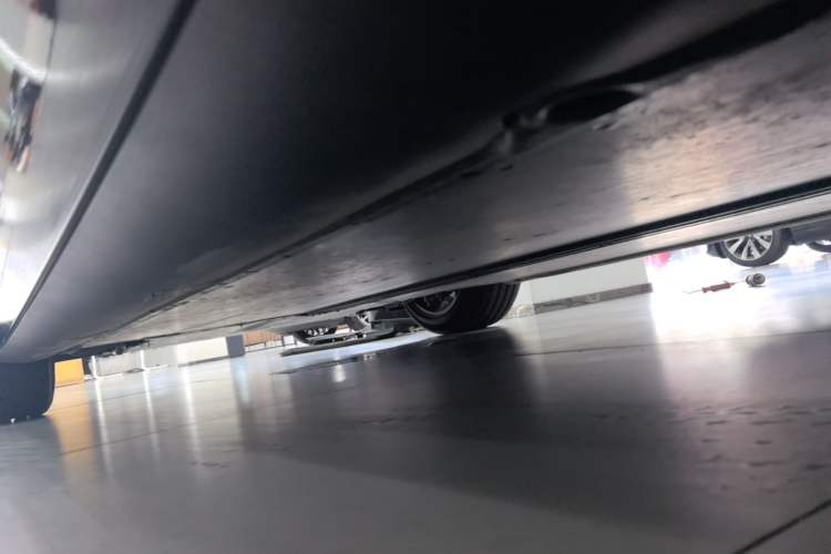 Used Tesla Model 3 2023 Rear-Wheel-Drive Version Left Side Sill