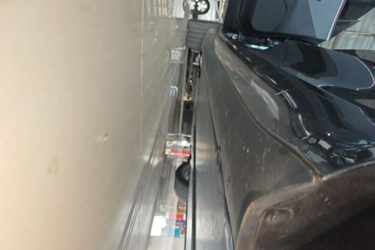 Used Tesla Model 3 2023 Rear-Wheel-Drive Version Left Side Sill