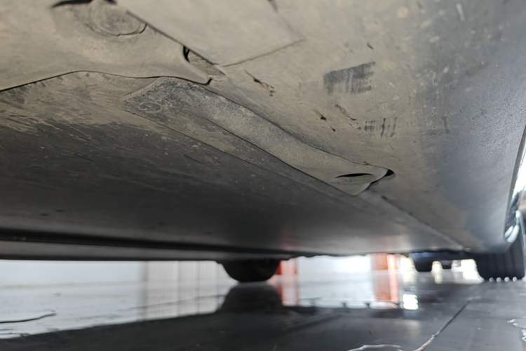 Used Tesla Model 3 2023 Rear-Wheel-Drive Version Left Side Sill