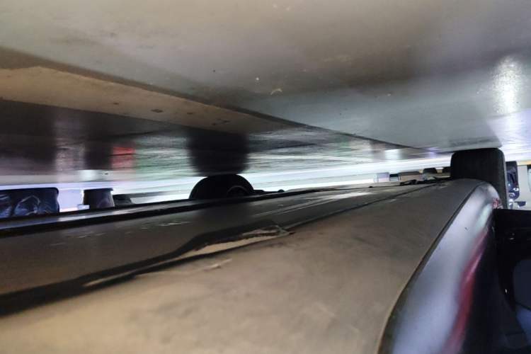 Used Tesla Model 3 2023 Long-Range All-Wheel-Drive Version Left Side Sill