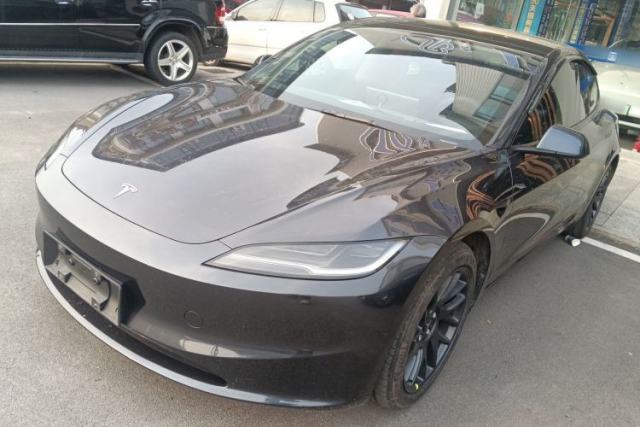 Used Tesla Model 3 2023 Rear-Wheel-Drive Version