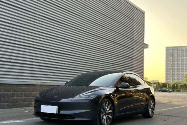 Used Tesla Model 3 2023 Rear-Wheel-Drive Version