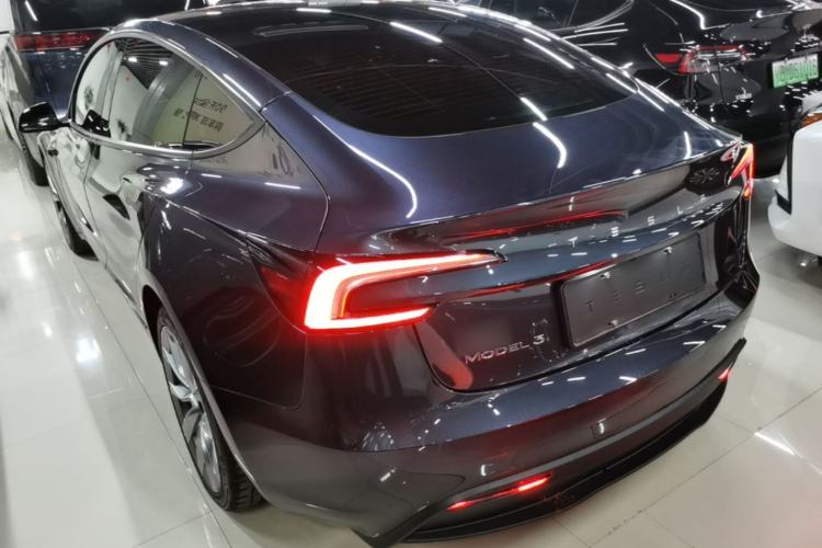 Used Tesla Model 3 2023 Rear-Wheel-Drive Version Rear Left 45 Deg