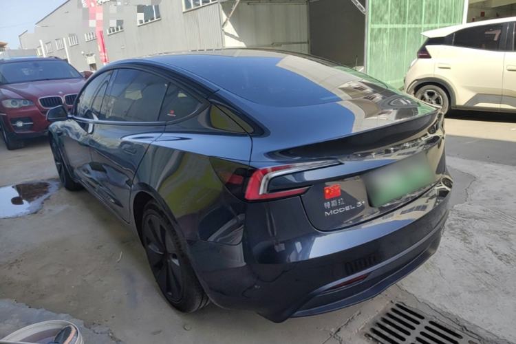 Used Tesla Model 3 2023 Rear-Wheel-Drive Version Rear Left 45 Deg