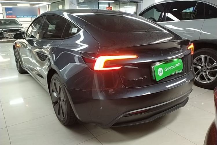 Used Tesla Model 3 2023 Rear-Wheel-Drive Version Rear Left 45 Deg