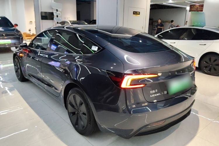 Used Tesla Model 3 2023 Rear-Wheel-Drive Version Rear Left 45 Deg