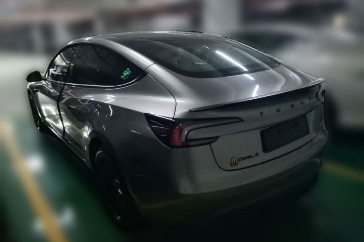 Used Tesla Model 3 2023 Rear-Wheel-Drive Version Rear Left 45 Deg