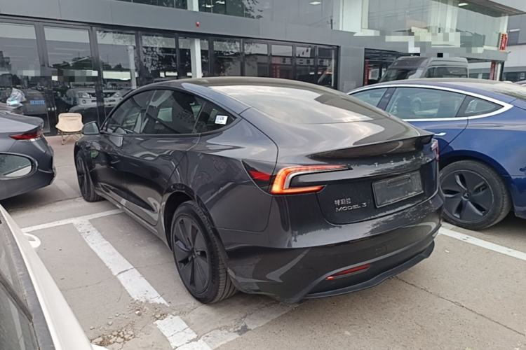 Used Tesla Model 3 2023 Rear-Wheel-Drive Version Rear Left 45 Deg