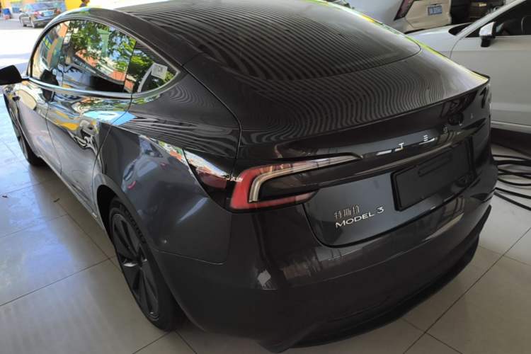 Used Tesla Model 3 2023 Rear-Wheel-Drive Version Rear Left 45 Deg