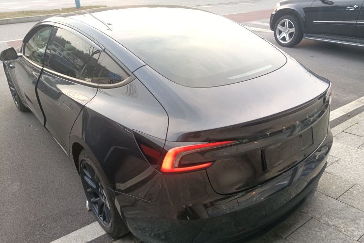 Used Tesla Model 3 2023 Rear-Wheel-Drive Version Rear Left 45 Deg
