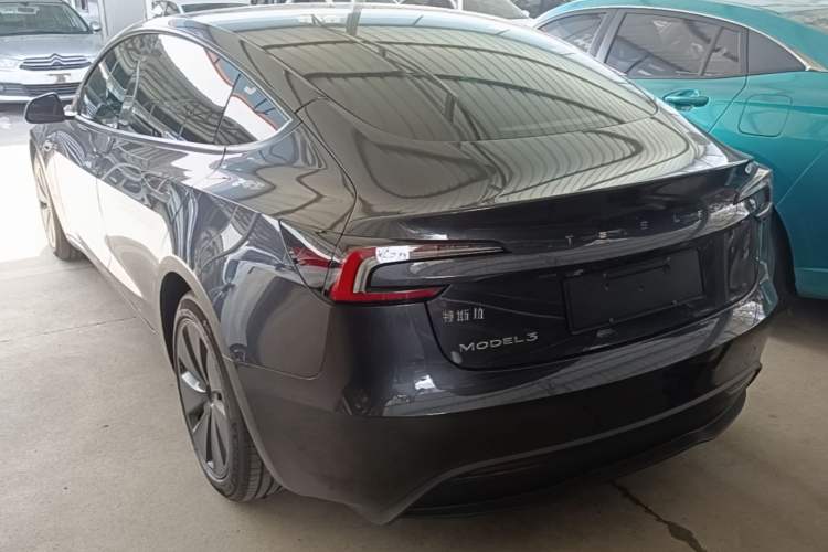 Used Tesla Model 3 2023 Rear-Wheel-Drive Version Rear Left 45 Deg
