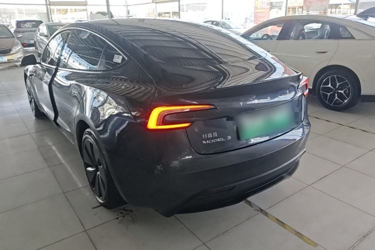 Used Tesla Model 3 2023 Rear-Wheel-Drive Version Rear Left 45 Deg