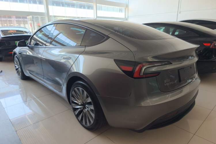 Used Tesla Model 3 2023 Rear-Wheel-Drive Version Rear Left 45 Deg