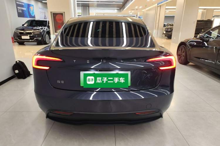 Used Tesla Model 3 2023 Long-Range All-Wheel-Drive Version Rear