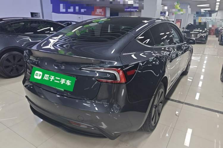 Used Tesla Model 3 2023 Rear-Wheel-Drive Version Rear Right 45 Deg