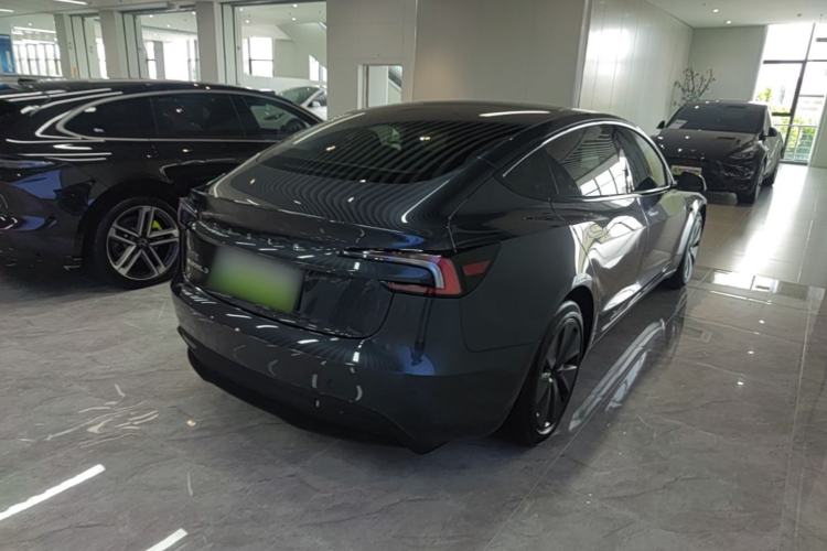 Used Tesla Model 3 2023 Rear-Wheel-Drive Version Rear Right 45 Deg