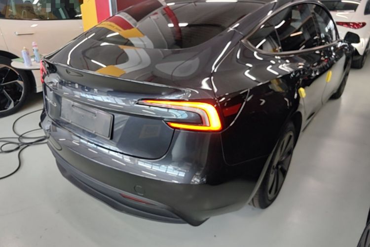 Used Tesla Model 3 2023 Rear-Wheel-Drive Version Rear Right 45 Deg