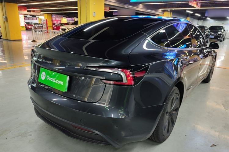 Used Tesla Model 3 2023 Rear-Wheel-Drive Version Rear Right 45 Deg