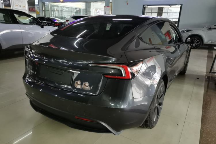 Used Tesla Model 3 2023 Rear-Wheel-Drive Version Rear Right 45 Deg