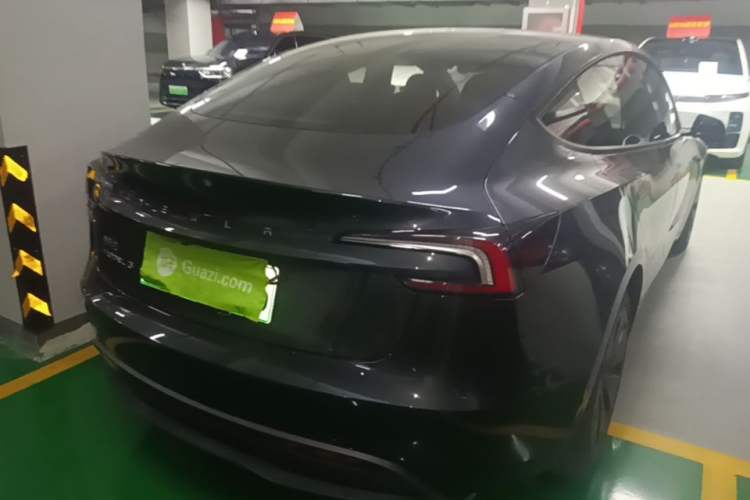 Used Tesla Model 3 2023 Rear-Wheel-Drive Version Rear Right 45 Deg