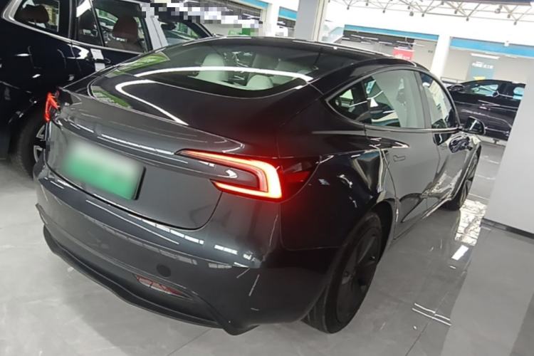 Used Tesla Model 3 2023 Rear-Wheel-Drive Version Rear Right 45 Deg