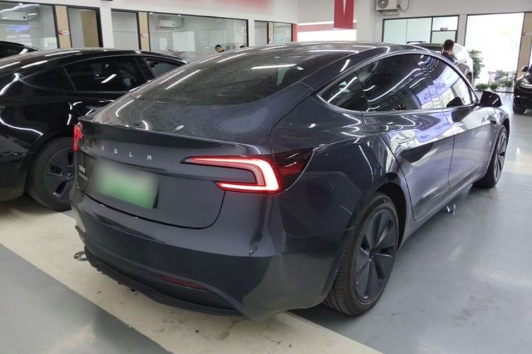 Used Tesla Model 3 2023 Rear-Wheel-Drive Version Rear Right 45 Deg
