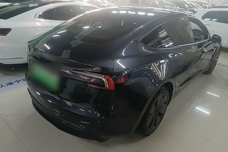 Used Tesla Model 3 2023 Rear-Wheel-Drive Version Rear Right 45 Deg
