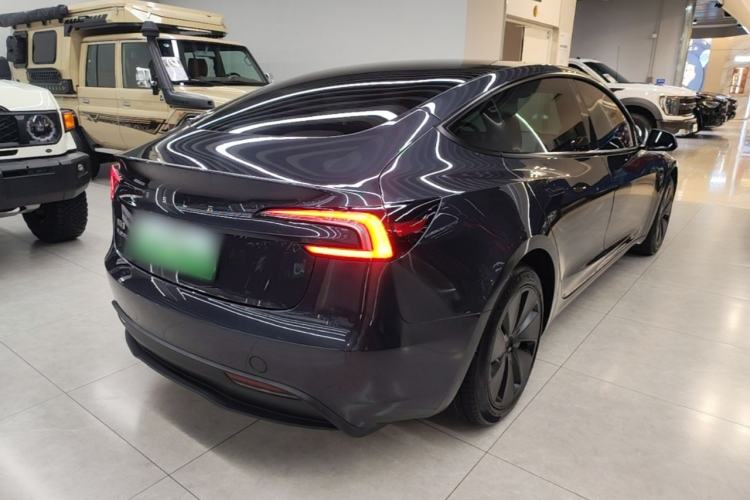 Used Tesla Model 3 2023 Rear-Wheel-Drive Version Rear Right 45 Deg