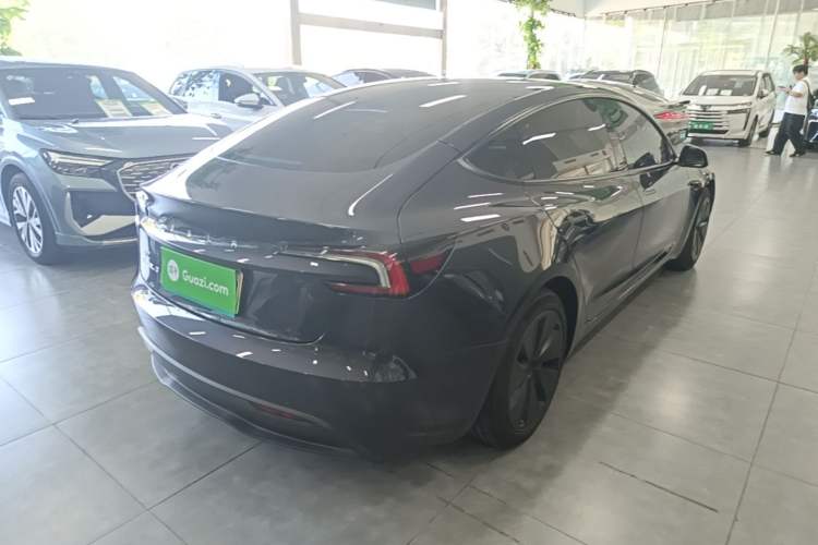 Used Tesla Model 3 2023 Rear-Wheel-Drive Version Rear Right 45 Deg