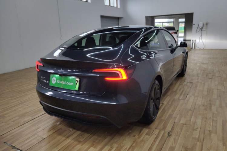 Used Tesla Model 3 2023 Rear-Wheel-Drive Version Rear Right 45 Deg