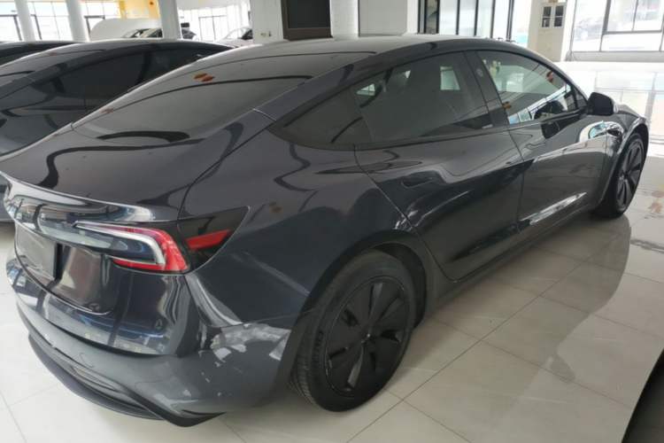 Used Tesla Model 3 2023 Rear-Wheel-Drive Version Rear Right 45 Deg