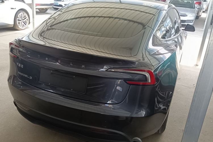 Used Tesla Model 3 2023 Rear-Wheel-Drive Version Rear Right 45 Deg