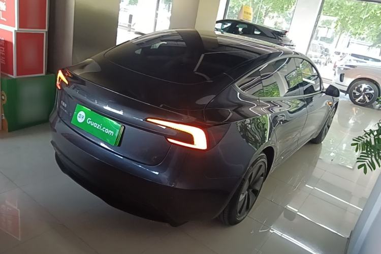 Used Tesla Model 3 2023 Rear-Wheel-Drive Version Rear Right 45 Deg