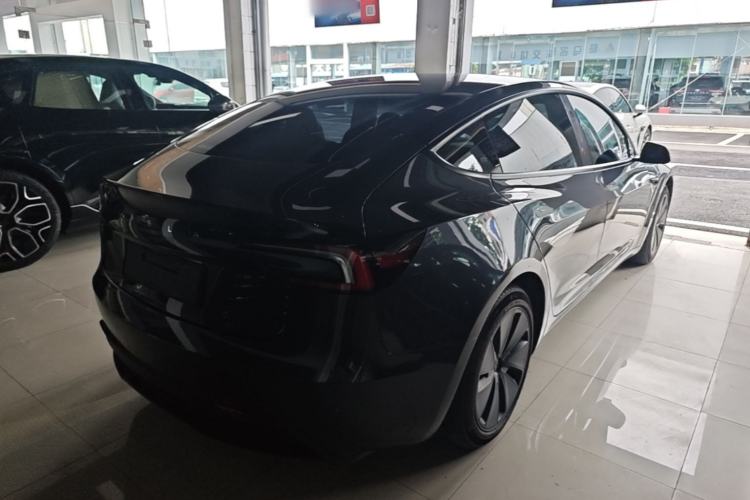Used Tesla Model 3 2023 Rear-Wheel-Drive Version Rear Right 45 Deg