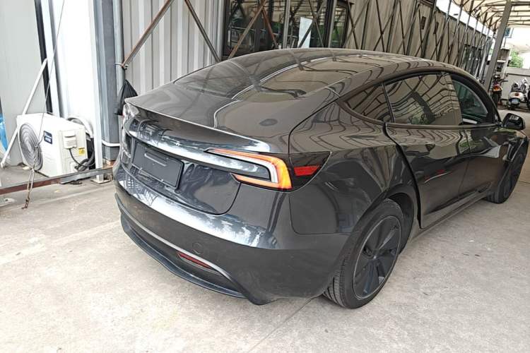 Used Tesla Model 3 2023 Rear-Wheel-Drive Version Rear Right 45 Deg