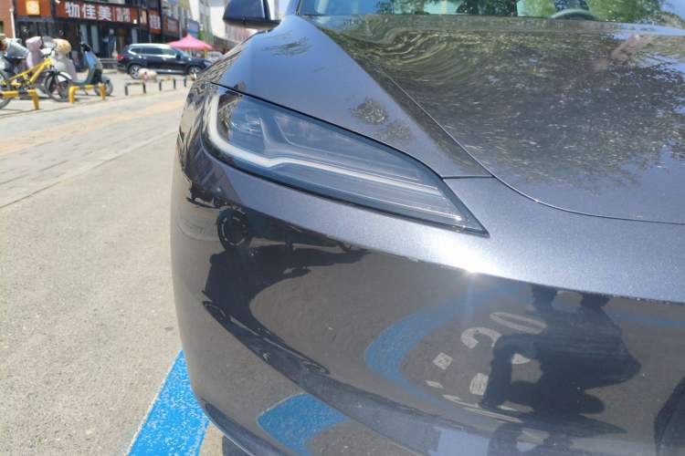 Used Tesla Model 3 2023 Rear-Wheel-Drive Version Right Front Headlight
