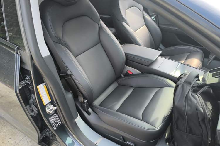Used Tesla Model 3 2023 Rear-Wheel-Drive Version Right Front Seat
