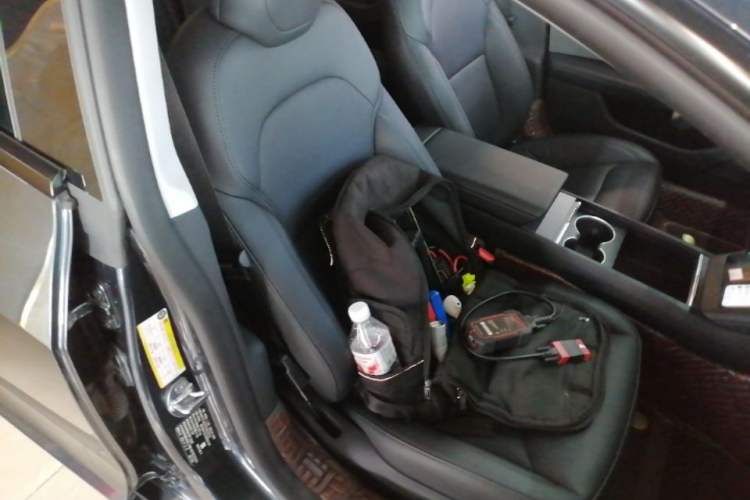 Used Tesla Model 3 2023 Rear-Wheel-Drive Version Right Front Seat