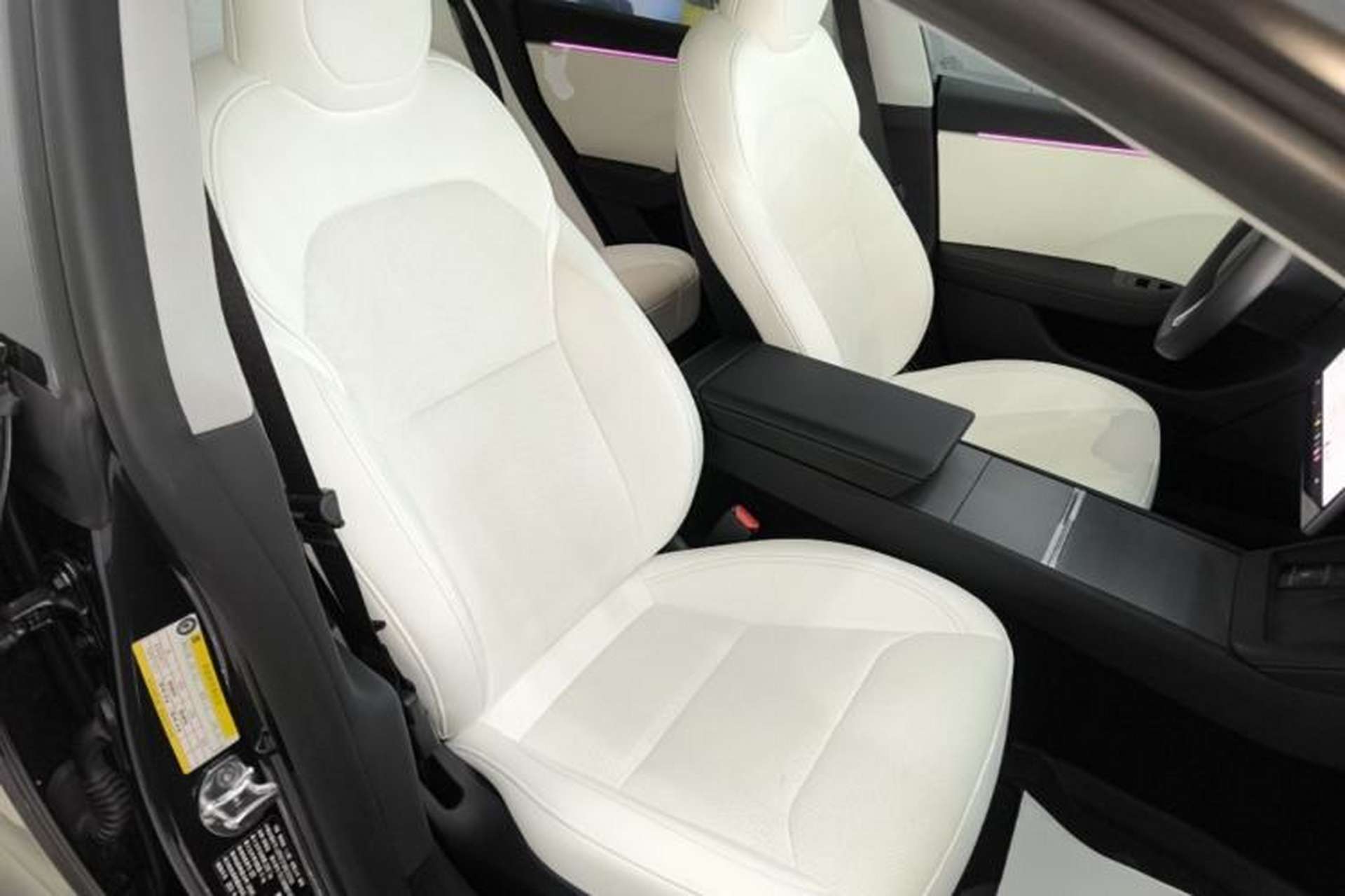 Used Tesla Model 3 2023 Rear-Wheel-Drive Version Right Front Seat