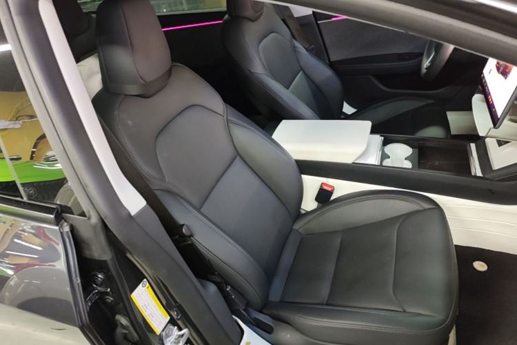 Used Tesla Model 3 2023 Rear-Wheel-Drive Version Right Front Seat